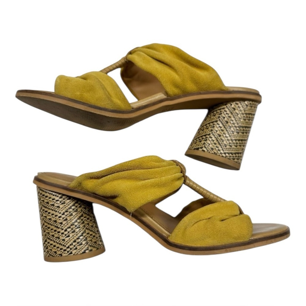 NEW Frye Leiah Sandals Amber Suede Size 11 Yellow Suede Bow Block Heeled Sandals